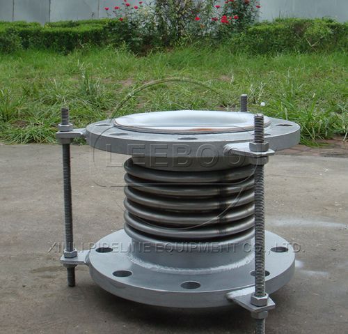 波紋<a href=http://www.czjspx.com target=_blank class=infotextkey>補償器</a>導流筒存在的必要