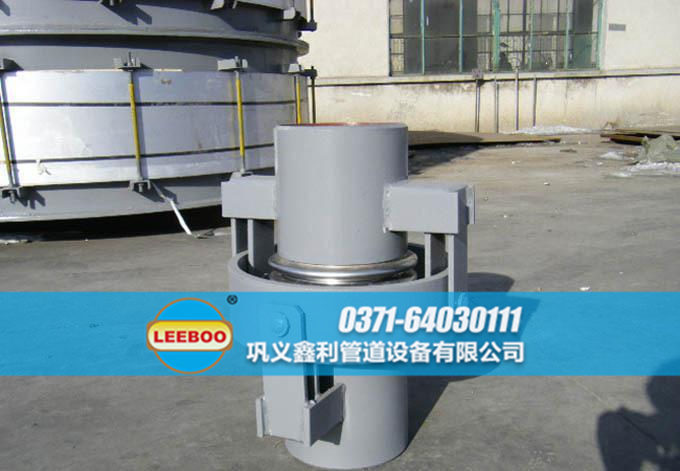 萬向鉸鏈<a href=http://www.czjspx.com target=_blank class=infotextkey>補償器</a>發(fā)貨現(xiàn)場