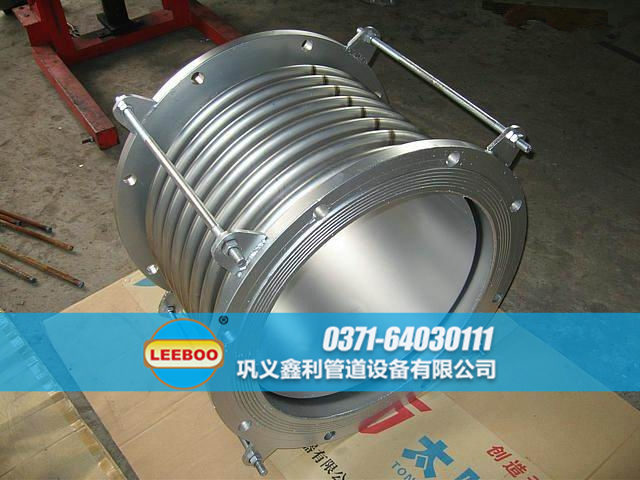 大口徑<a href=http://www.czjspx.com target=_blank class=infotextkey>補(bǔ)償器</a>的導(dǎo)流筒結(jié)構(gòu)